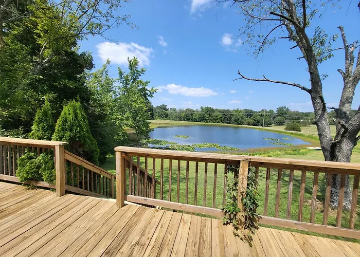Pondview Escape A 75-acre Retreat Marion
