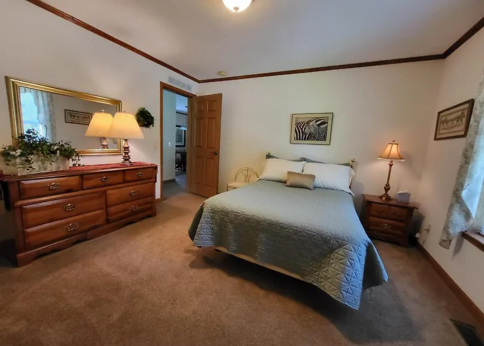Сasa de vacaciones Pondview Escape A 75-acre Retreat *