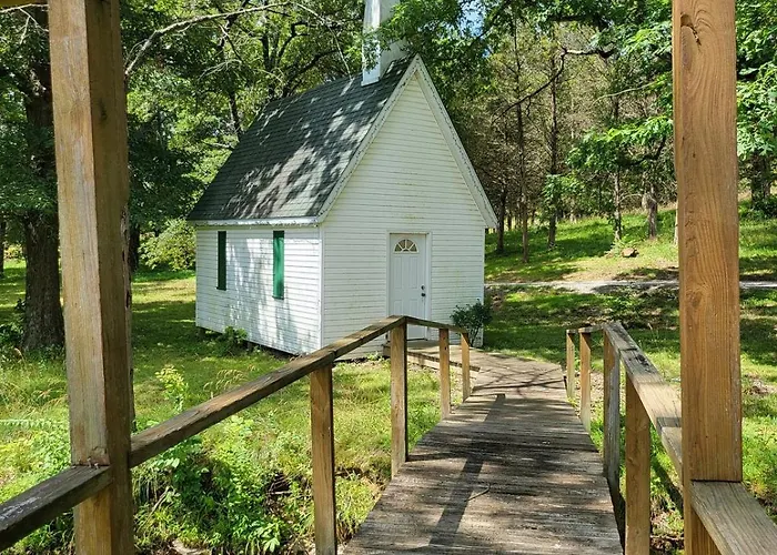 Pondview Escape A 75-acre Retreat Сasa de vacaciones